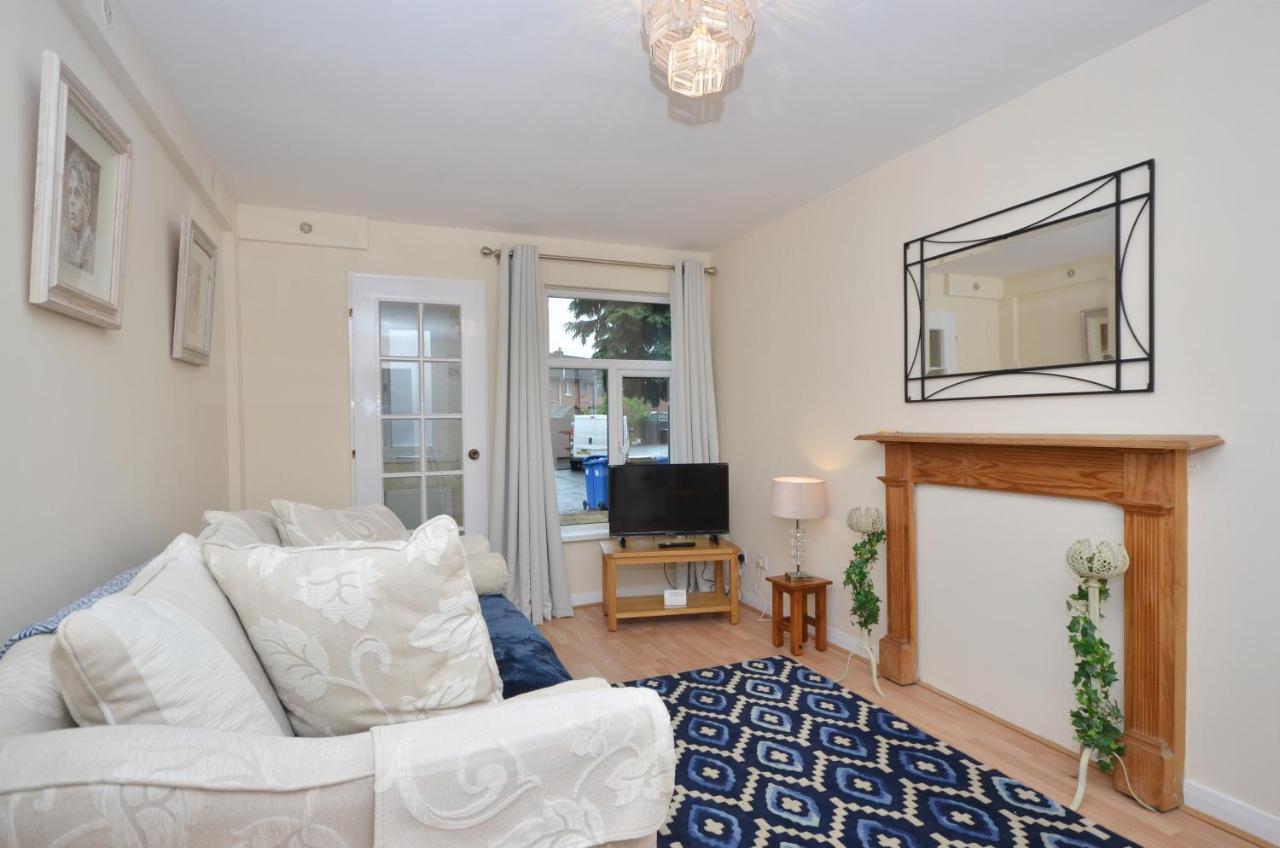 Bright Stylish 2 Bedroom Garden South Close To Everything * Belfast